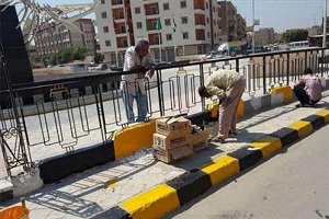 حي التبين يشن حمله نظافة بشارع الحديد والصلب