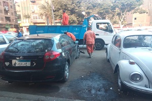 متابعة أعمال النظافة بشوارع الحي