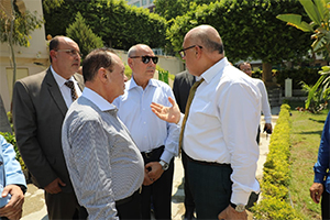 محافظ القاهرة يتفقد اعمال التطوير بحديقة الاندلس الأثرية بكورنيش النيل 