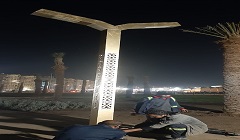 تركيب أعمدة إنارة بحديقة الواحة شرق مدينة نصر
