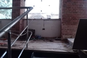 إيقاف أعمال مخالفة بالحي