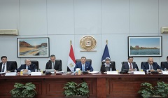 وزير السياحة والآثار يترأس الاجتماع الثالث للجنة الدائمة لتراخيص المنشأت الفندقية والسياحية