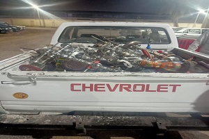 حمله على المقاهى  بنطاق الحى