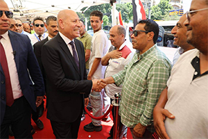 محافظ القاهرة يتفقد اللجان الانتخابية للاطمئنان على سير العملية الانتخابية