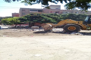 حملات نظافة ببعض شوارع حي التبين