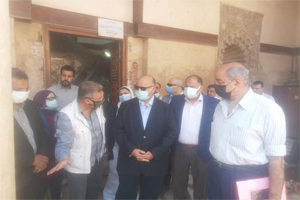 محافظ القاهرة يتفقد أعمال التطوير بحي السيدة زينب