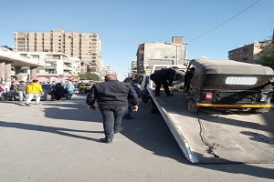 حملات لرفع الاشغالات وفرض حالة الانضباط بالحي