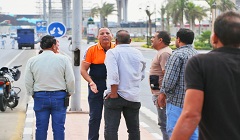 رئيس هيئة نظافة القاهرة والتجميل يتابع ميدانيا اعمال تطوير المحاور والطرق الجديدة