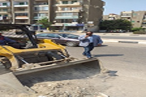 تَواصل حملات إزالة التعديات على أراضي أملاك الدولة بحي المقطم