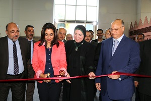 محافظا القاهرة ودمياط يفتتحان معرض الآثاث الدمياطي للعام الثالث على التوالي