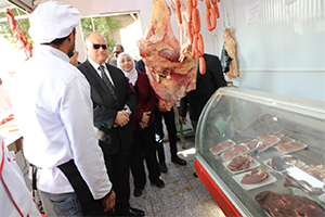 محافظ القاهرة يفتتح 3 منافذ جديدة لتوفير السلع بحي مصر القديمة