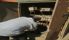 رفع كفاءة منظومة الإنارة ببعض شوارع الحي