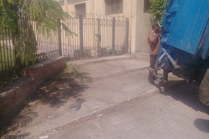 حملة لرفع مخلفات من امتداد شارع سيد زكريا بالشيراتون ومربع الوزراء