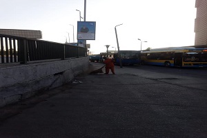 أعمال نظافة بميدان عبد المنعم رياض