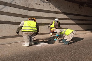 تطهير بالوعات الأمطار بنفق كمال الدين صلاح