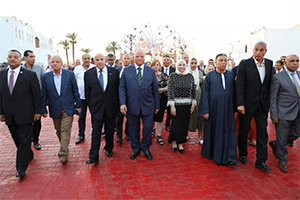 محافظ القاهرة يتفقد مهرجان الفواخير الثاني بمدينة الفواخير