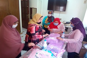 متابعة الوقاية ضد كورونا بدور الأيتام والايواء