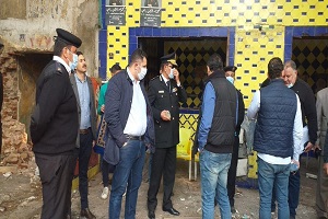 متابعة استكمال إزالة منطقة عزبة الصفيح 