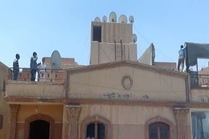 حي المقطم يزيل الأدوار المخالفة بشوارع الهضبة الوسطى