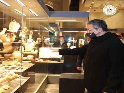 وزير السياحة والآثار يتفقد اللمسات النهائية لمتحف عواصم مصر تمهيداً لإفتتاحه الوشيك