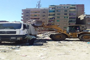 حي البساتين يقوم بتكثيف حملات النظافه ببعض الشوارع