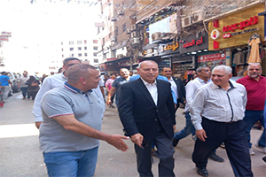 محافظ القاهرة يتفقد حي عين شمس والنزهة لمتابعة اعمال التطوير