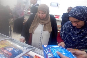 حملات بيطرية وصحية بحي 15 مايو