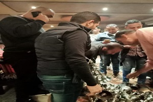 حي البساتين يتصدى للاشغالات التي تعوق سير المارة والسيارات