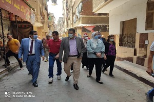تفقد أعمال التطوير الجارية بشوارع الحى 