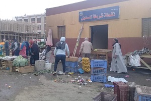 حملة لرفع بعض الاشغالات بالحي