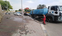 غسيل وكنس آلي لمحطات الاتوبيس بقطاع صلاح سالم ومجرى العيون