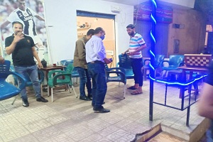 حملة مكبرة للمرور على المقاهى ببعض شوارع الحي