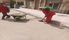 حملات نظافة وتجميل مكثفة بشوارع الحي