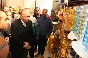 محافظ القاهرة يتفقد حي باب الشعرية