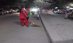 رفع كفاءة النظافة ببعض شوارع الحي    