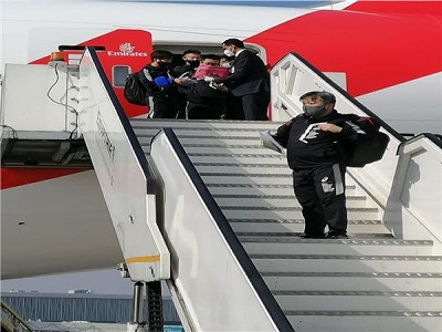 دعاية للمقاصد والمواقع الآثرية خلال وصول المنتخب الياباني لمصر