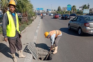 استكمال إصلاح خط طرد محطة رفع أكاديمية الشرطة بالحي