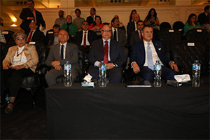  وزير السياحة والآثار ومحافظ القاهرة يشهدان حفل ختام مهرجان أسبوع مصر الجديدة