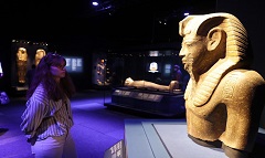 ⁠افتتاح معرض رمسيس وذهب الفراعنة بقاعة ODYSSEUM بمدينة كولون بألمانيا