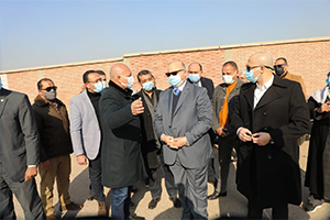 محافظ القاهرة يتفقد الحملة المشتركة لهيئة نظافة وتجميل القاهرة وشركة انفيروماستر