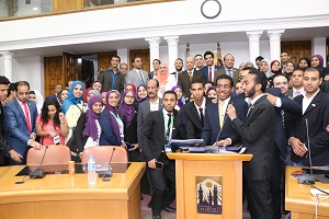 محافظ القاهرة يلتقي برلمان شباب محافظ القاهرة