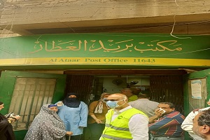 رئيس حي شبرا يتابع أعمال الإدارات التنفيذية والخدمية