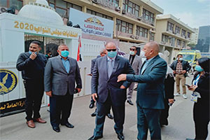 محافظ القاهرة يتفقد عدد من اللجان الإنتخابية في جولة الإعادة لإنتخابات مجلس النواب