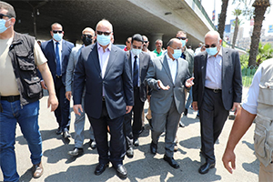 وزير التنمية المحلية ومحافظ القاهرة يتفقدان موقفي الألف مسكن وعبدالمنعم رياض