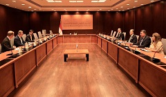 وزير السياحة والآثار يلتقي بالمبعوث التجاري لرئيس الوزراء البريطاني