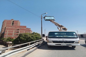 حمله لرفع كفاءة الإنارة ببعض شوارع الحي