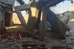 حملة لرفع الإشغالات وإزالة عقار مخالف بحي طره