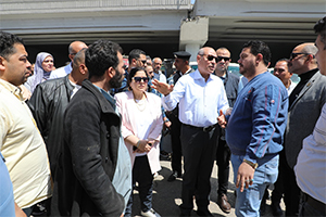 محافظ القاهرة يتفقد نقل الباعة من محيط سوق السلام النموذجي الجديد